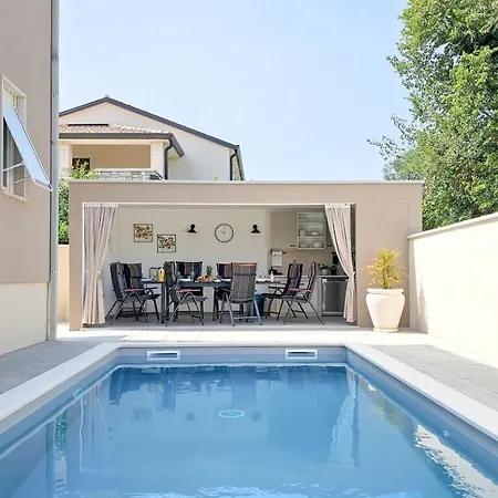 Casa Ulika Vila