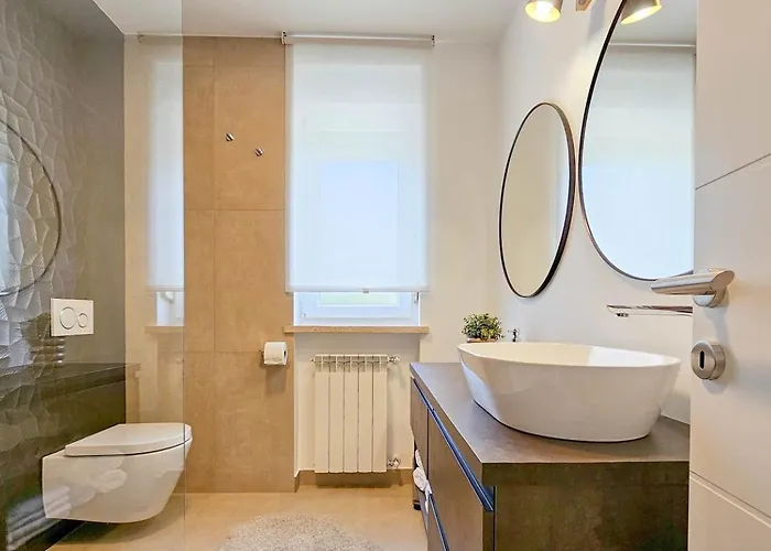 Casa Ulika 빌라 잠브라티야